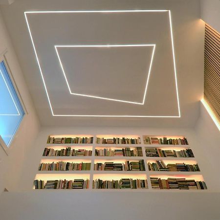 Biblioteca De Lujo En El Centro Historico De Malaga Lejlighed Eksteriør billede